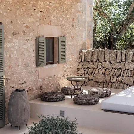 Cal Reiet Holistic Retreat Hotel 4*